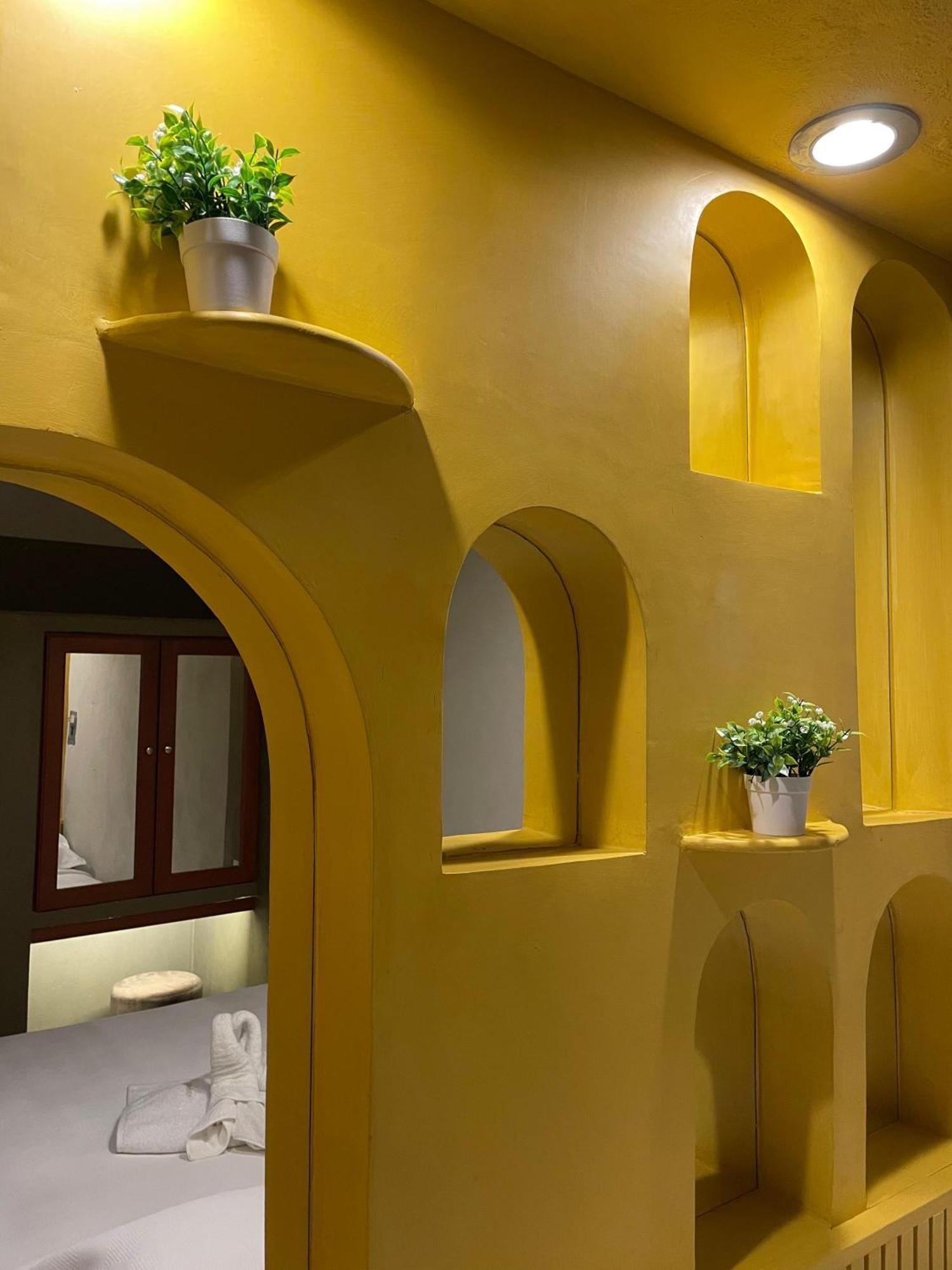 Hostal Poquito A Poquito Valladolid  Eksteriør bilde