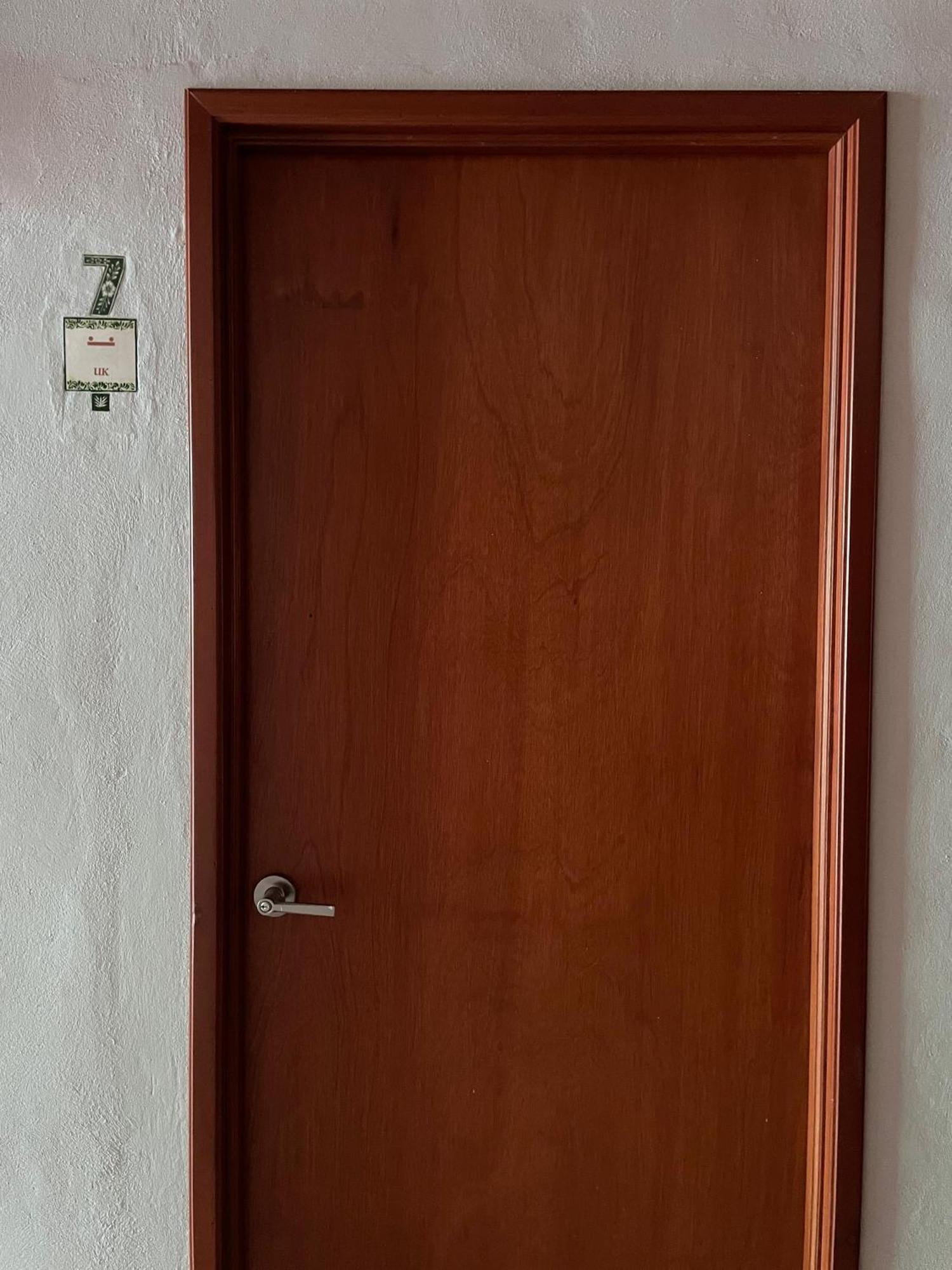 Hostal Poquito A Poquito Valladolid  Eksteriør bilde