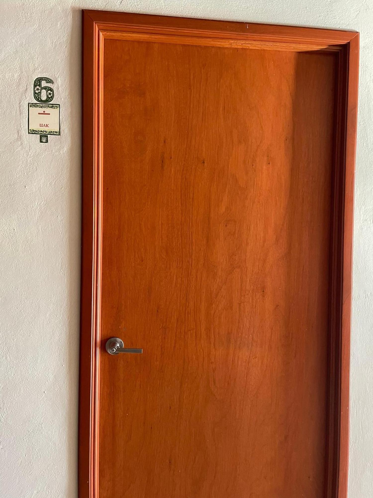 Hostal Poquito A Poquito Valladolid  Eksteriør bilde